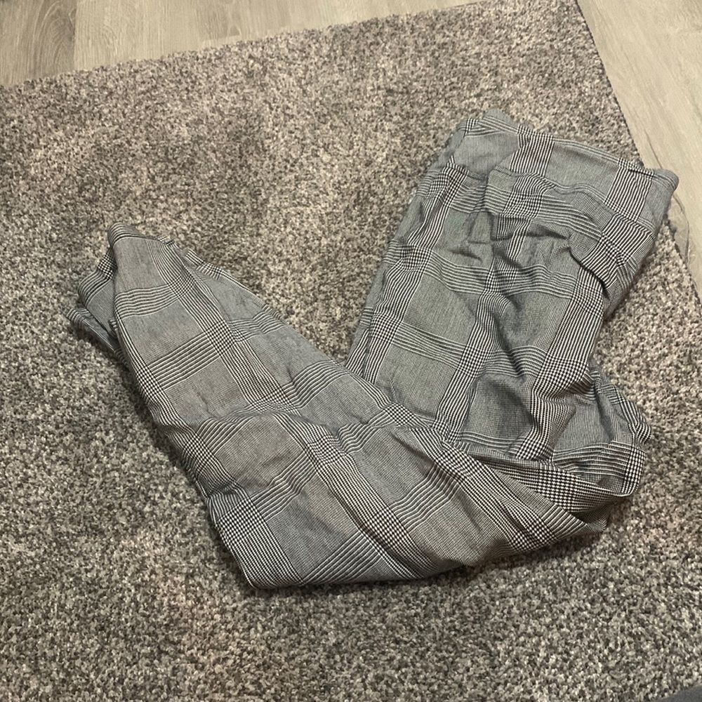 Dress pants